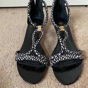Isola sandals. Size 8 1/2. Black with white dots.